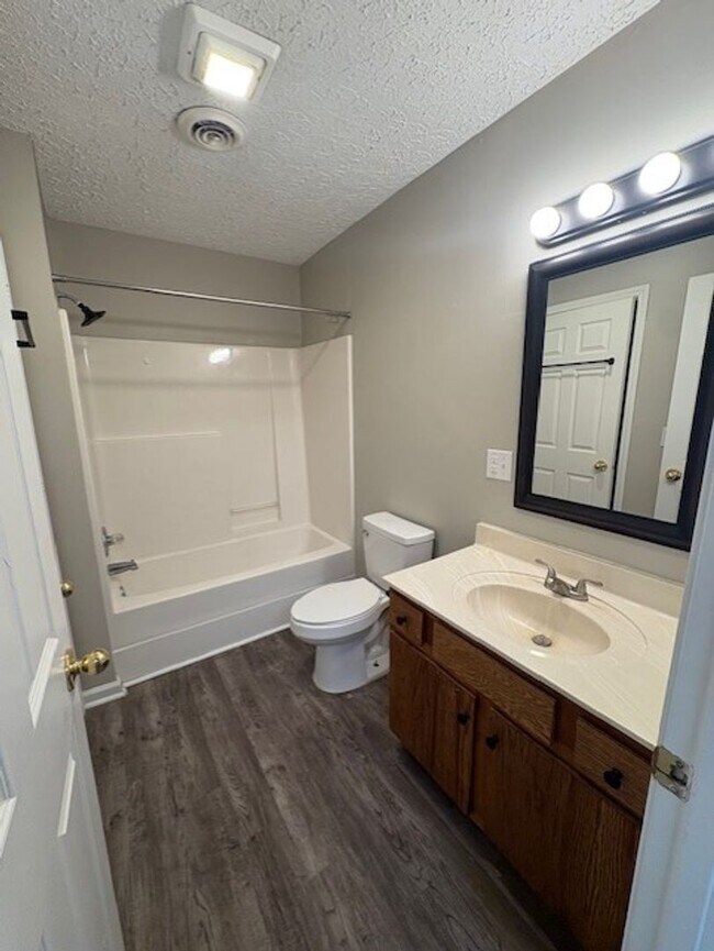 Building Photo - Sinking Creek Apartments