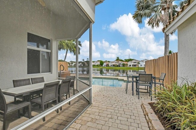 Building Photo - 2469 NW 66th Dr