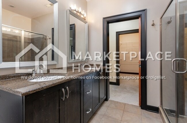 Building Photo - 53 N 5th St