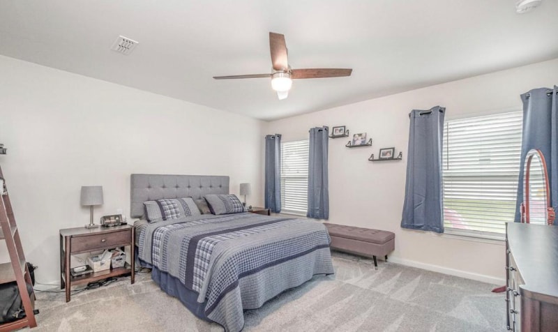 Building Photo - 2105 Feather Rock Dr