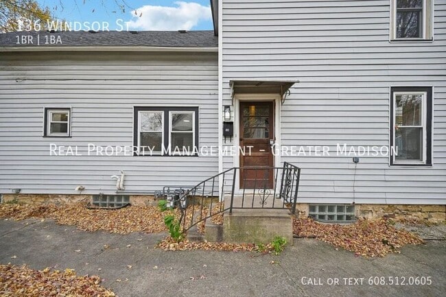 Building Photo - 136 Windsor St