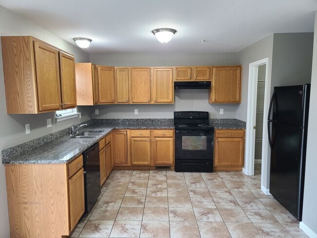 Building Photo - 3 Bedroom Townhome for Rent in Waynesboro