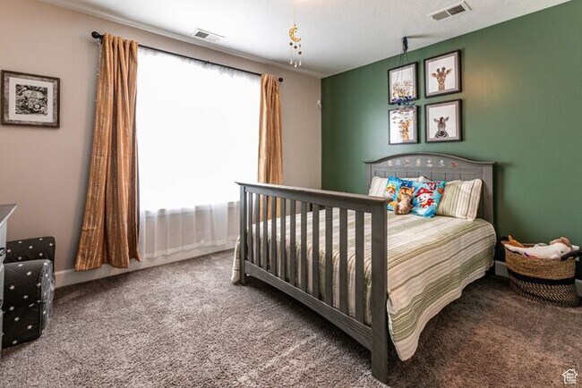 Building Photo - Awesome upgraded House w 2 car attached