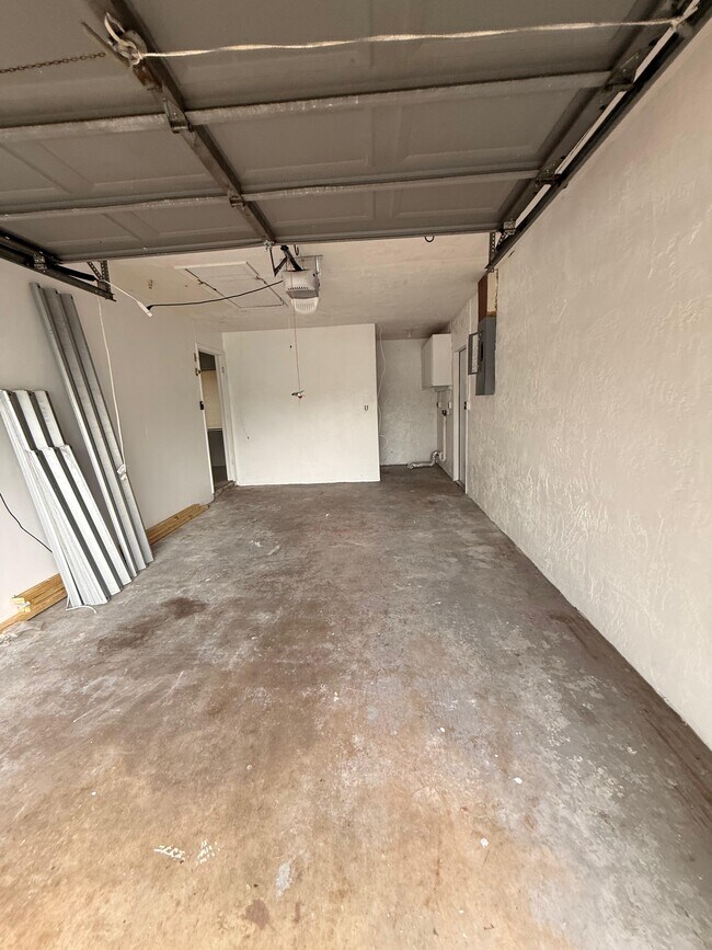 Building Photo - 12357 First St