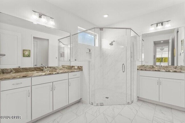Building Photo - 8435 Coral Reef Wy