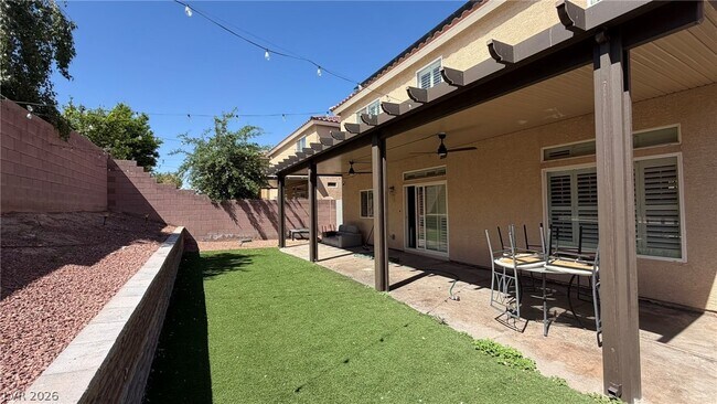 Building Photo - 6451 Parrot Ridge Ct