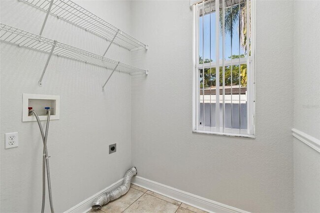 Building Photo - 1208 DR Martin Luther King JR Street North