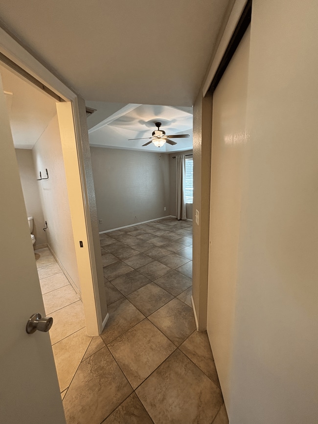 Building Photo - Eastside 3 bedroom 2 bath move in ready