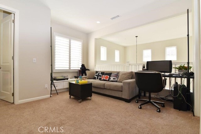 Building Photo - 84 Painted Trellis