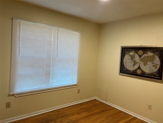 Building Photo - 3506 Corinne Ct