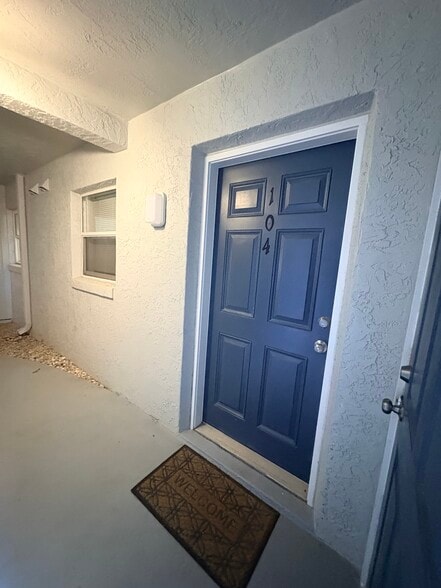 Building Photo - 4870 S Atlantic Ave