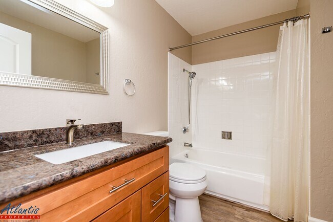 Building Photo - Lovely Home | Central A/C | E.V. Charger