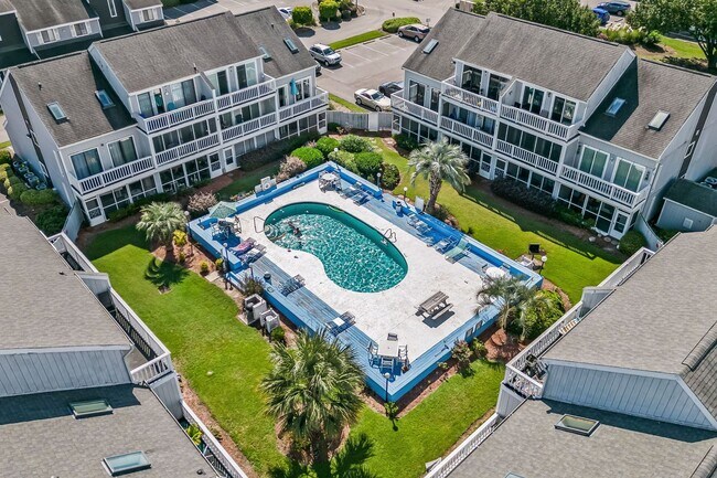Building Photo - 3700 Golf Colony Ln