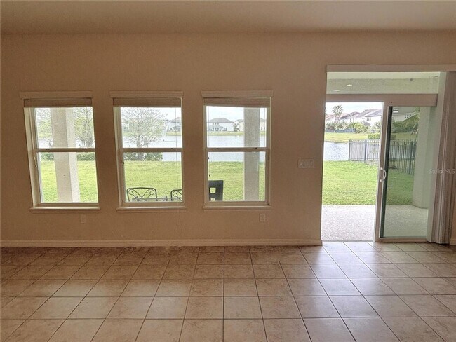 Building Photo - 19363 Fallglo Dr