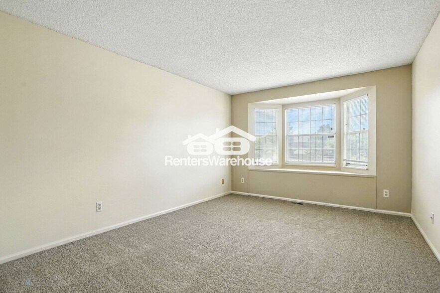 Building Photo - 12645 E Pacific Cir