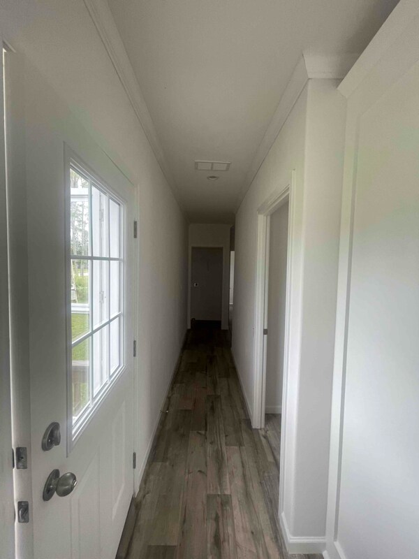 Building Photo - 14545 Congress St