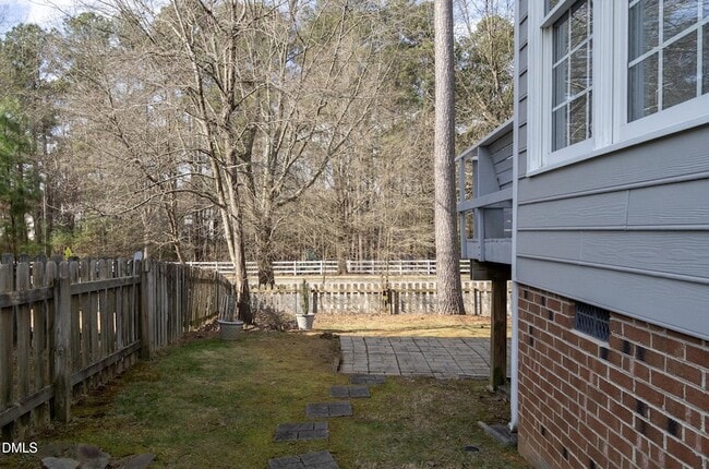 Building Photo - 5900 Eaglesfield Dr
