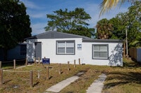 Building Photo - 1164 W 31st St