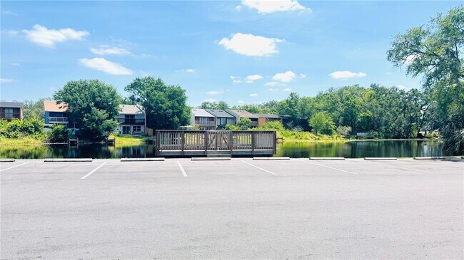 Building Photo - 7200 E Bank Dr