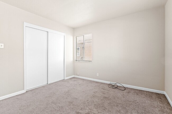 Building Photo - Cozy 1-Bed Oakland Apartment: San Leandro ...