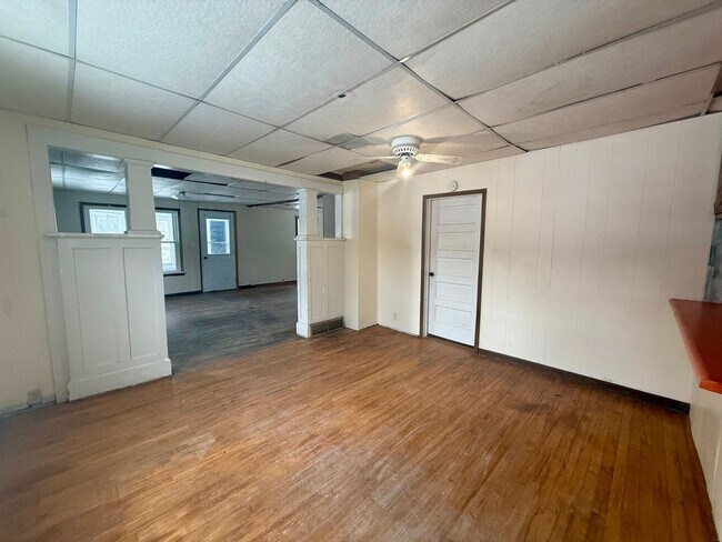 Building Photo - 3 Bed 1 Bath Single Family Home in White Lake