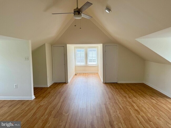 Building Photo - 3016 Taylor Ave