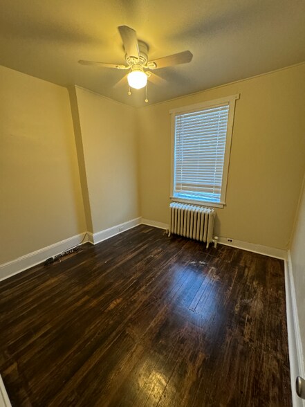 Building Photo - 1537 S Bailey St