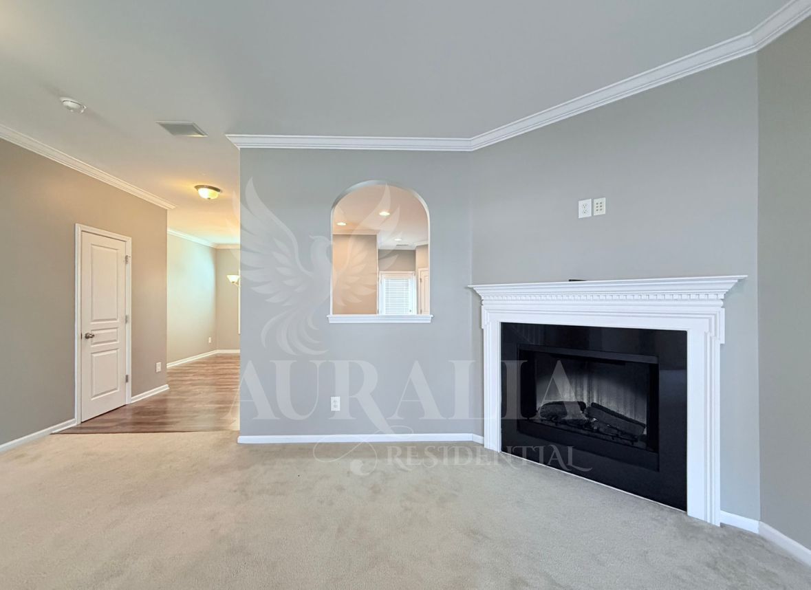 Building Photo - 705 Keystone Park Dr