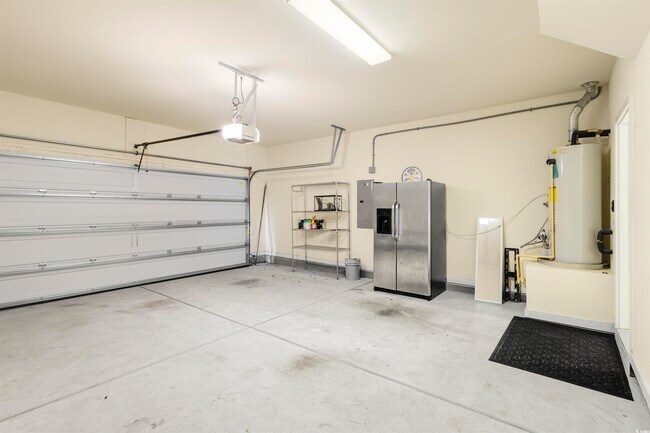 Building Photo - 3284 Saddlewood Cir