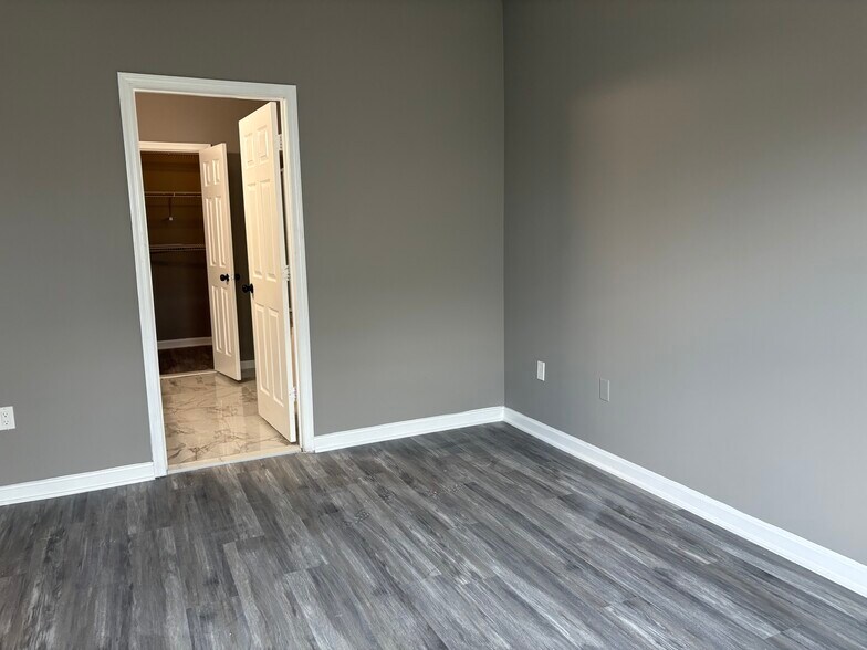 Building Photo - 7416 Hindon Cir