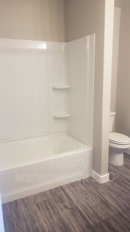 Building Photo - 6804 Lonesome Dove Ln