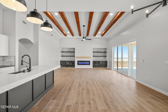 Building Photo - 7305 Cimarron Rim Dr