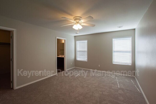 Building Photo - 1124 Granite Ln
