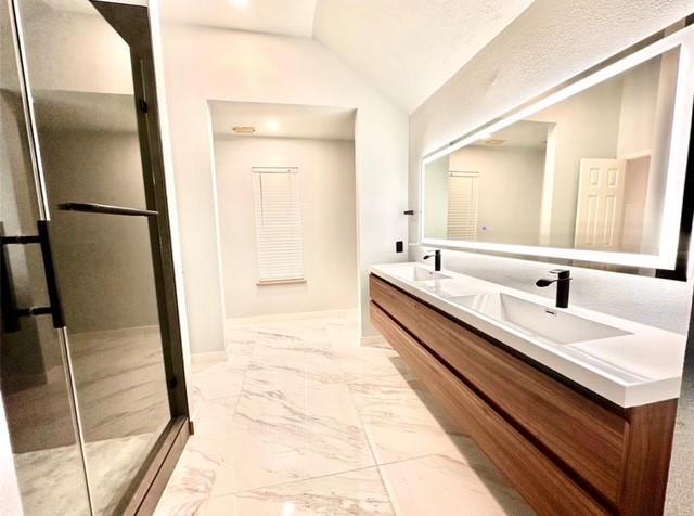 Building Photo - 16918 Blend Stone