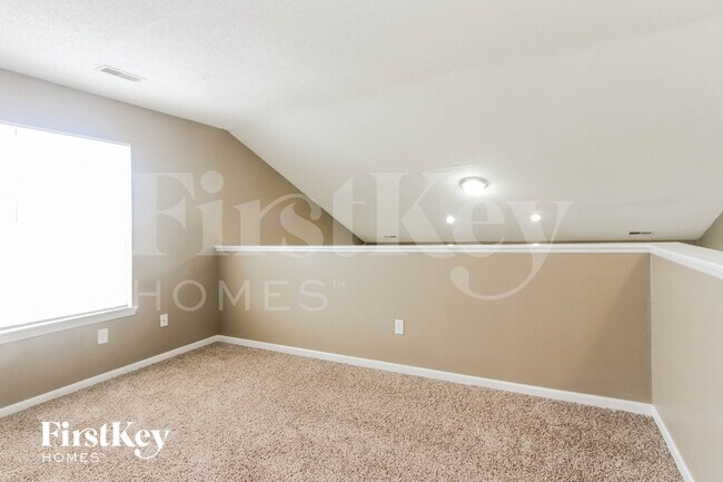 Building Photo - 353 Watercress Way