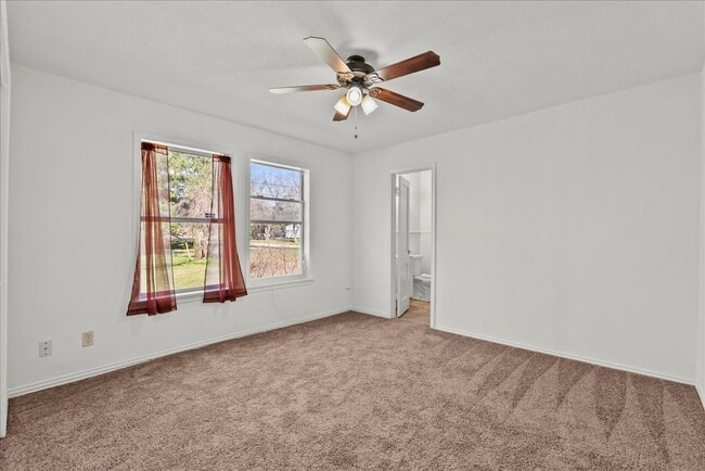 Building Photo - 1002 Orange St