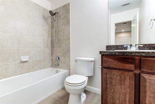 Building Photo - 4527 Graceful Ln