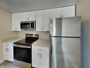 Building Photo - 17772 E Bethany Dr