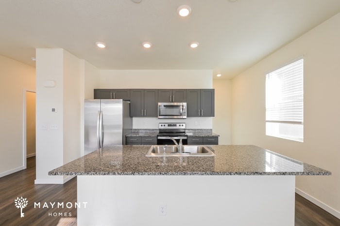 Building Photo - 13420 Oneida Ln