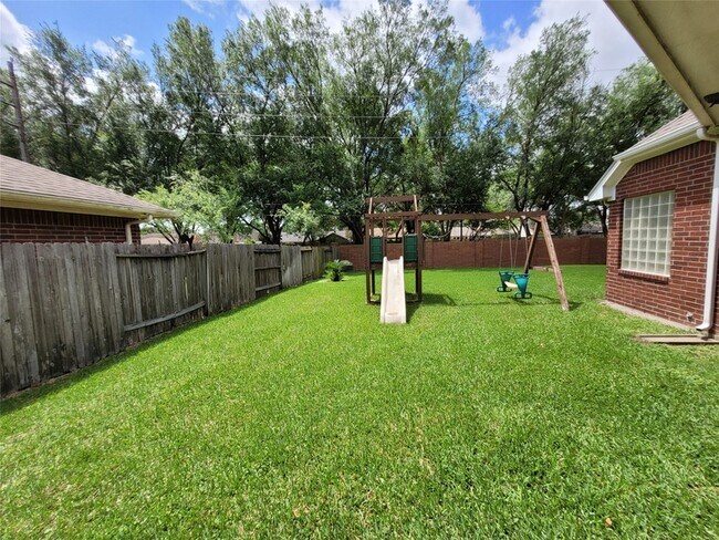 Building Photo - 15427 Truslow Point Ln