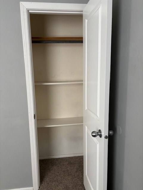 Building Photo - 210 Lox Ct