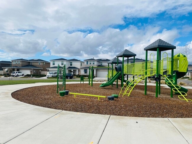 Building Photo - SOLAR, Park across the street