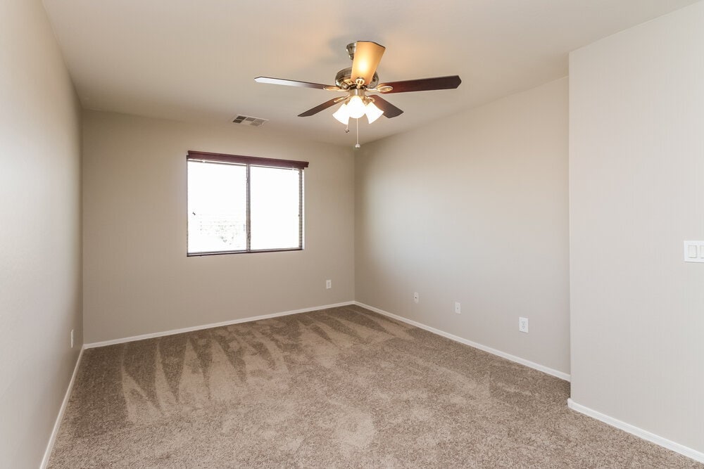 Building Photo - 1924 W Gold Mine Way