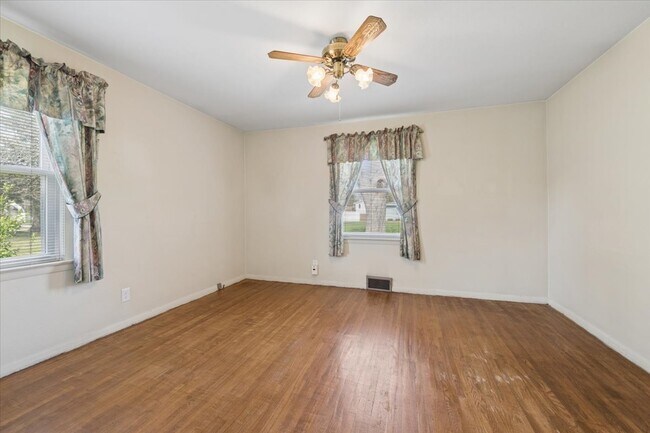 Building Photo - 108 Lavidia Blvd