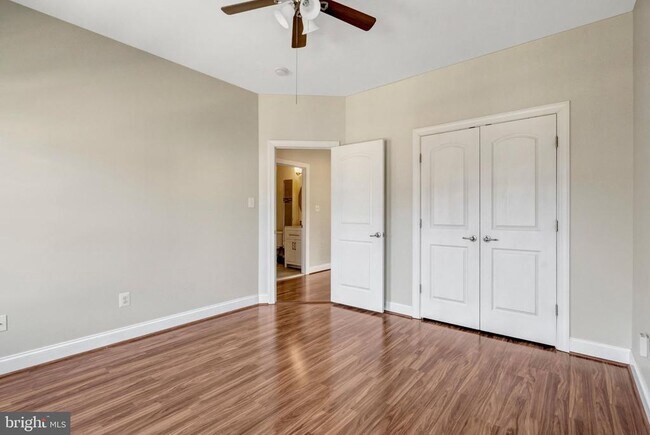 Building Photo - 6830 Hartzell Hill Ln