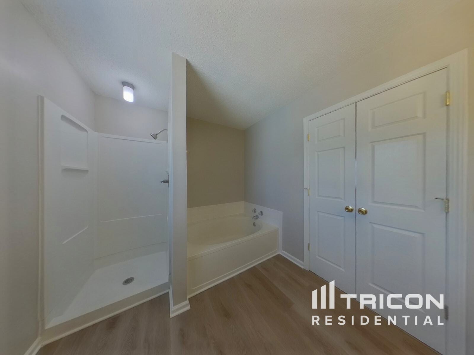 Building Photo - 210 Glen Rose Cir