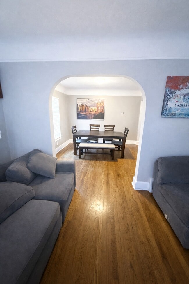 Building Photo - 14917 Cleophus Ave