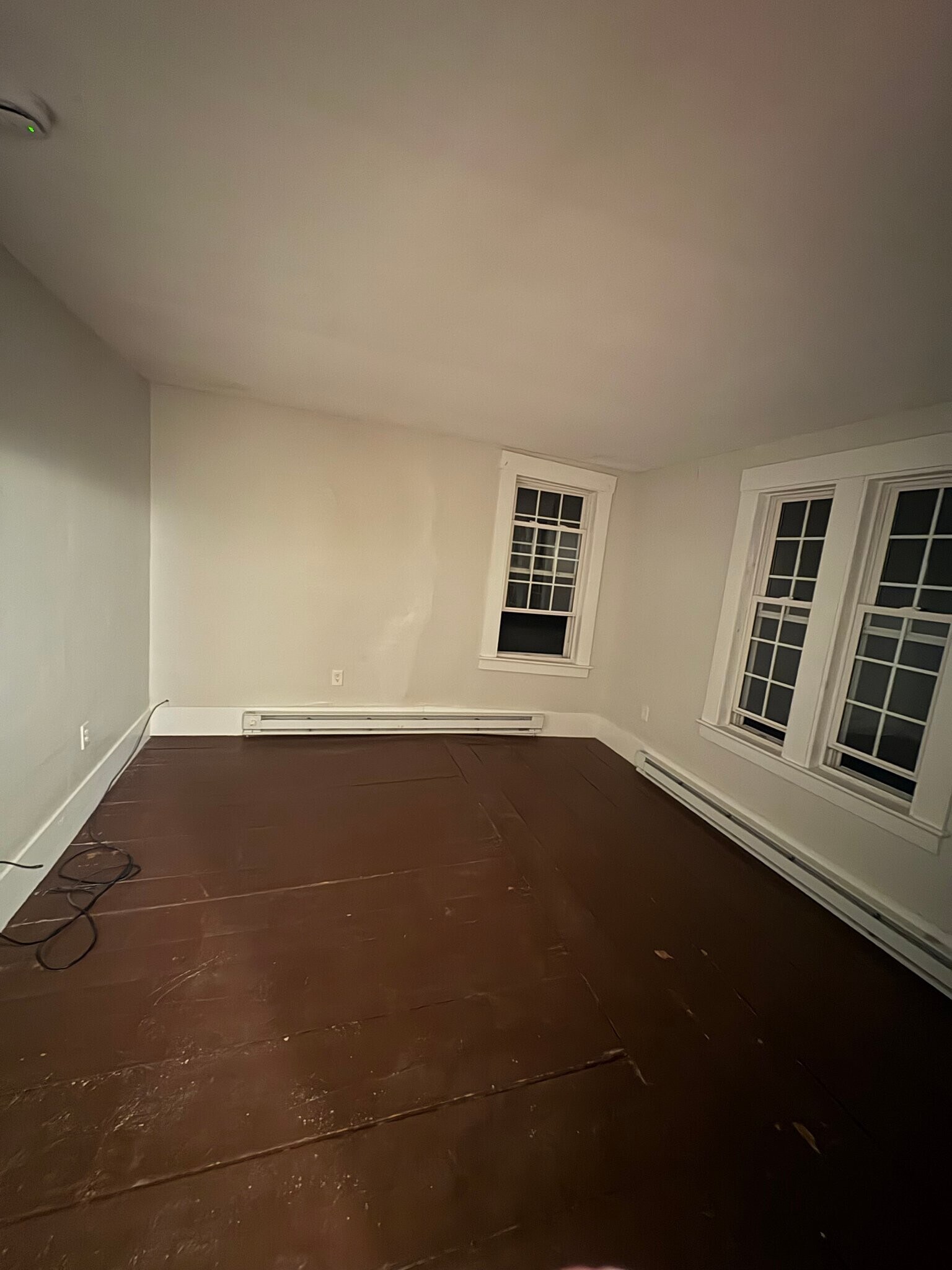 Building Photo - 546 Canaan St
