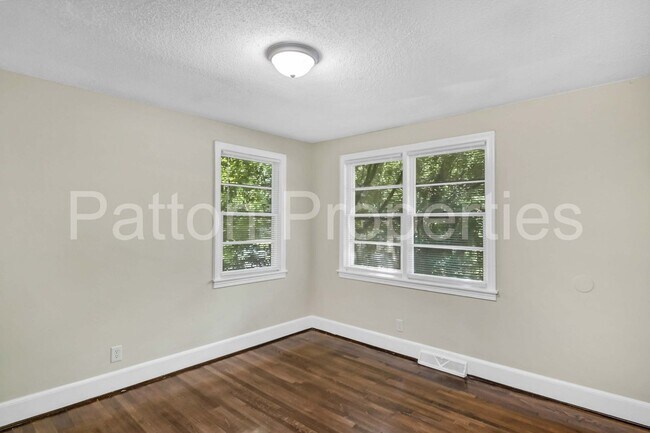 Building Photo - 3901 Bright Ave
