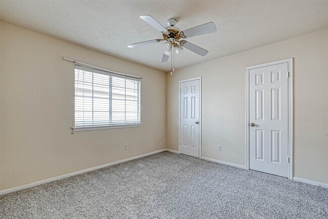 Building Photo - 17935 Western Pass Ln